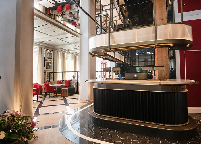 Hotel Estimar 4*